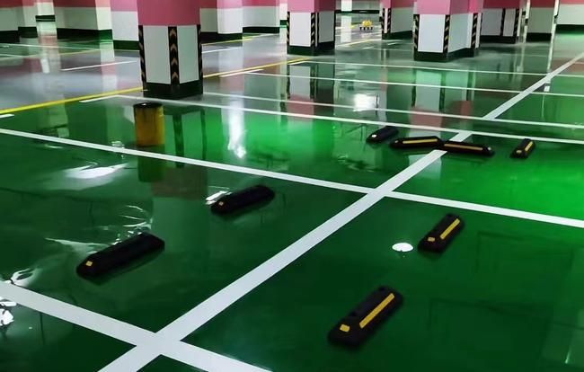 環氧樹脂自流平地坪漆
